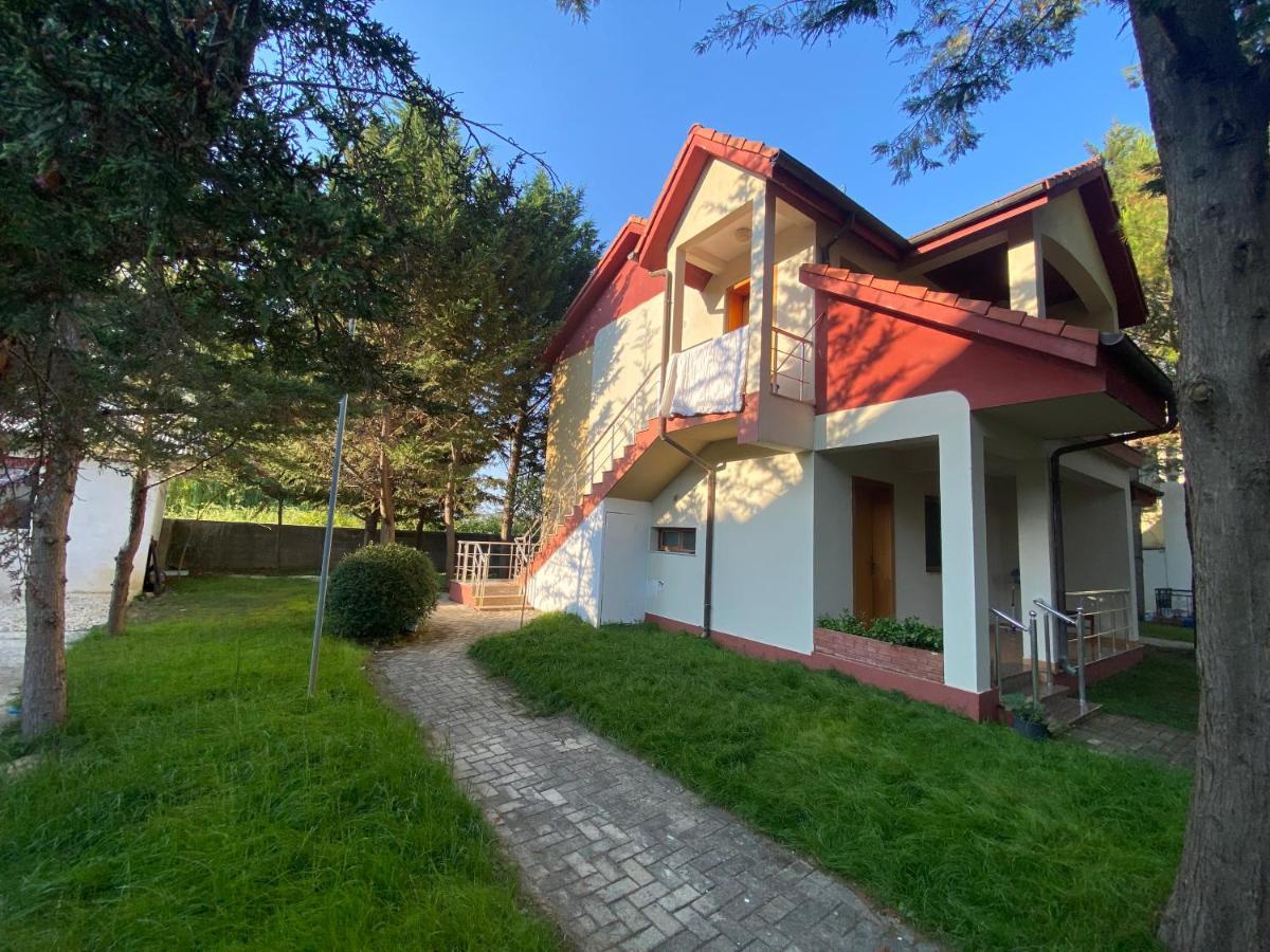 Hotel Garden Villa Ardo Golem  Dış mekan fotoğraf